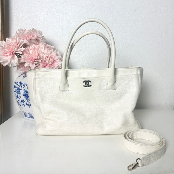 CHANEL  Calfskin Cerf Executive Shopper Tote with Strap - Picture 1 of 14